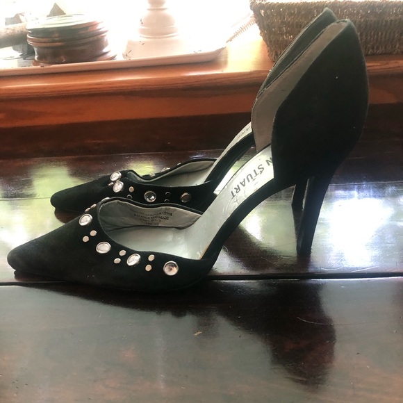 3/$25 COLIN STUART 9 velvety black heels w bling dets - Picture 2 of 9